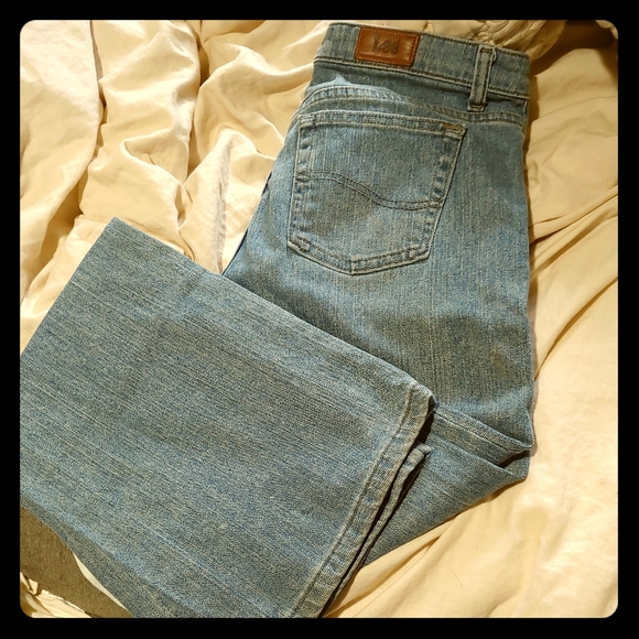 Lee Denim - Lee Ladies Sz 10 Straight Leg Jeans